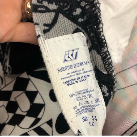 VERSACE COUTURE VINTAGE 1990s JEANS NEW YORK POP ART DESIGN SIZE 30 - Picture 8 of 16